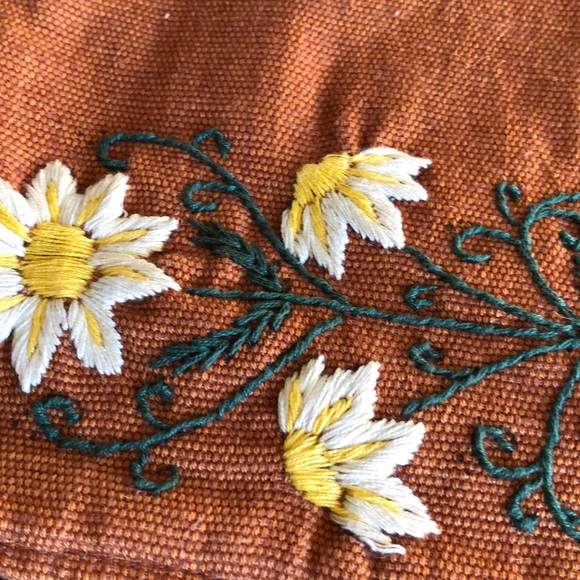 Nubby Cotton Embroidered Handbag / Clutch - Picture 4 of 16